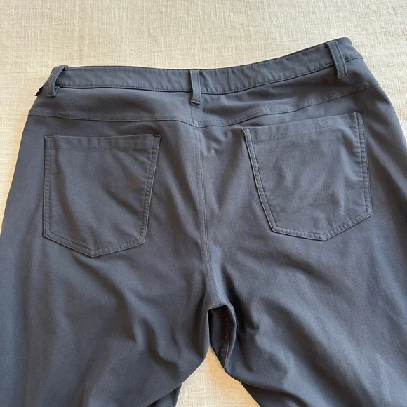 Lululemon Classic-Fit 5 Pocket Pant -
Warpstreme - Picture 2 of 9